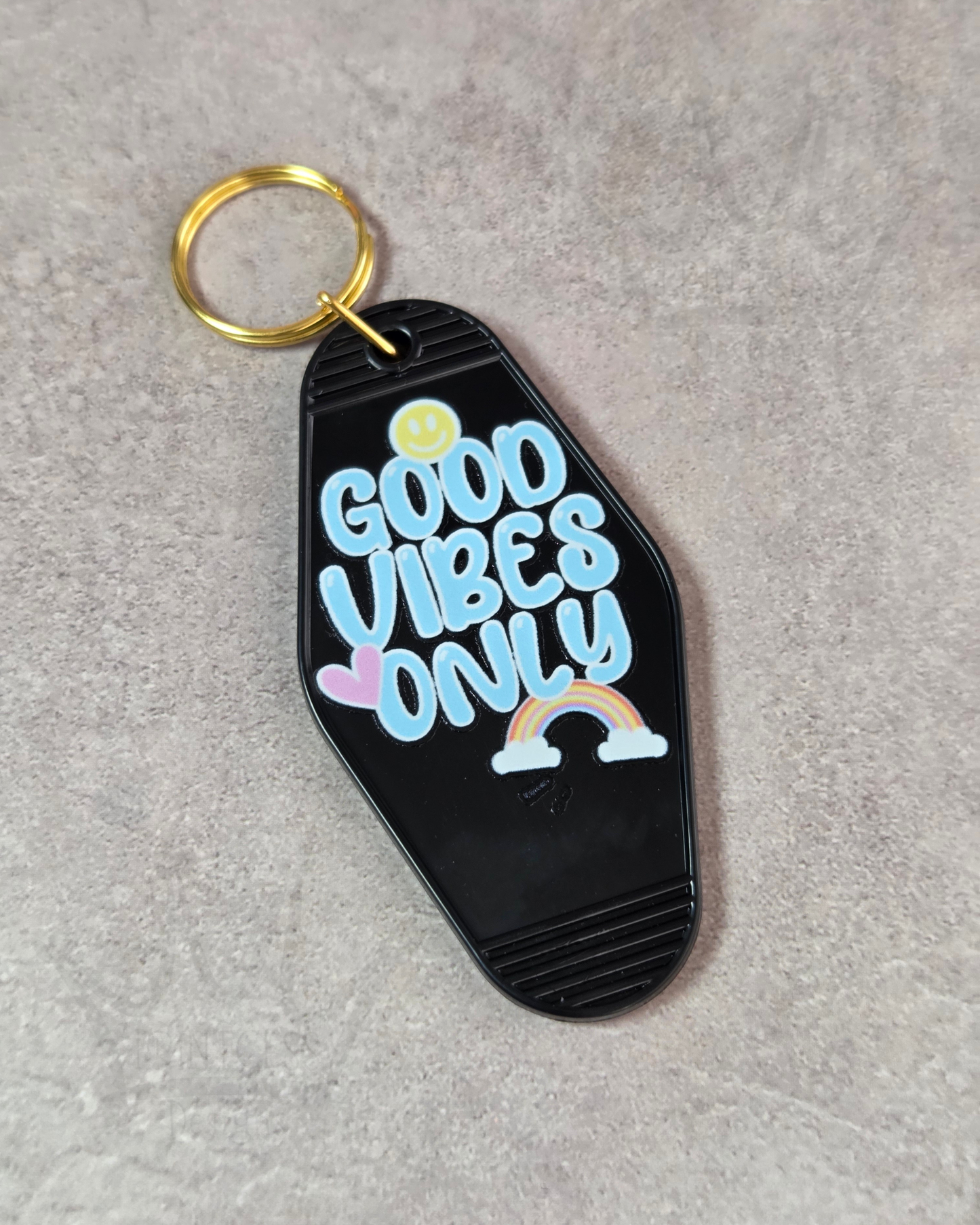 'Good Vibes' Keyring (black)