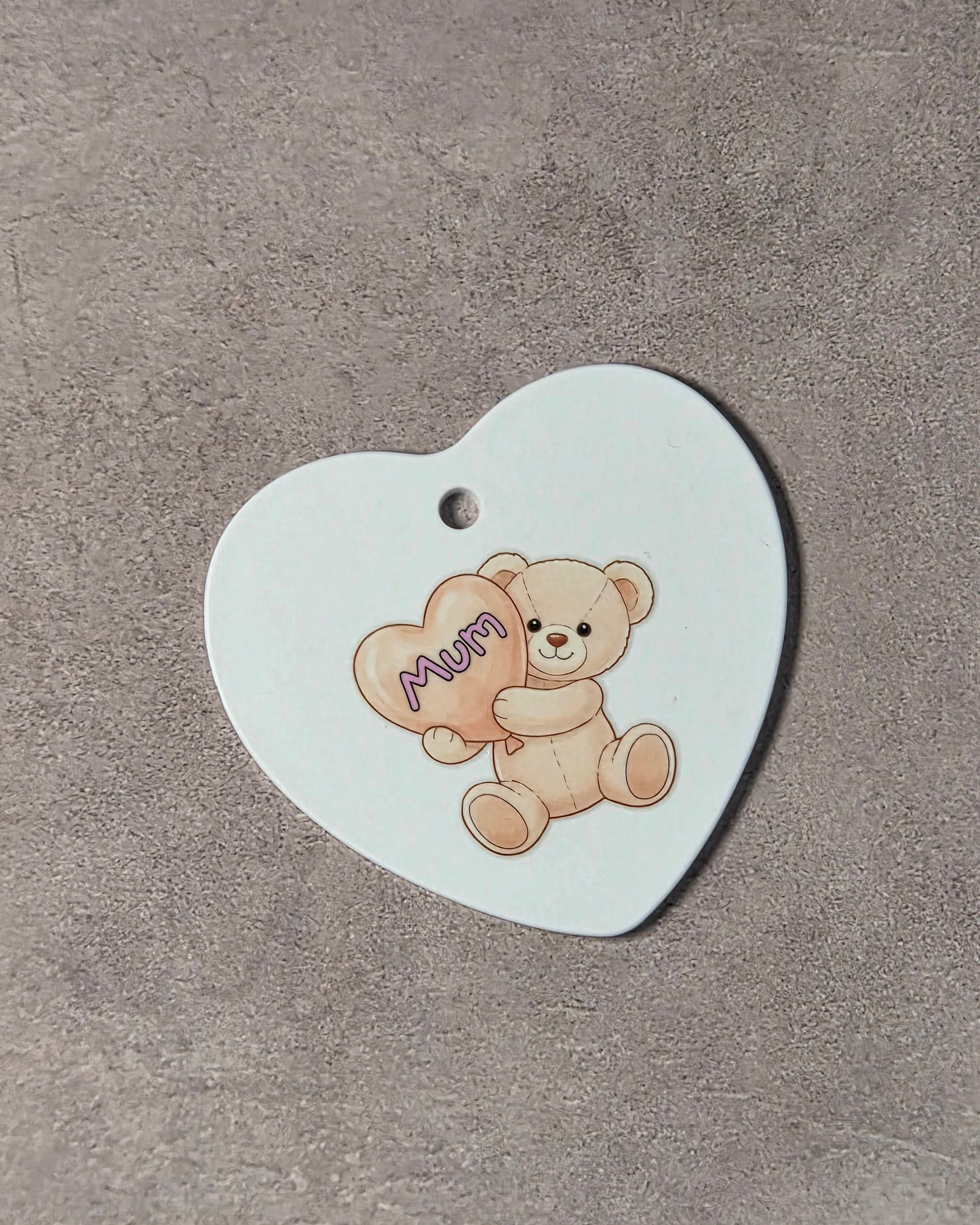 'Mum' White Heart Decoration